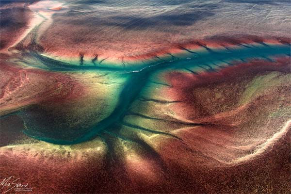 TRUE-NORTH-Mark-Stotart-Montgomery-Reef TRUE-NORTH-Mark-Stotart-Montgomery-Reef