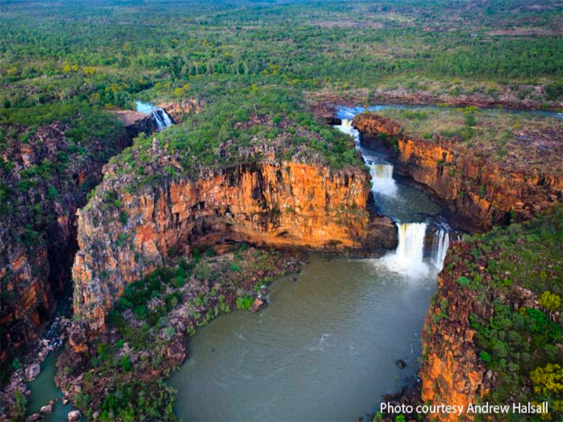 Mitchell-River-and-Falls