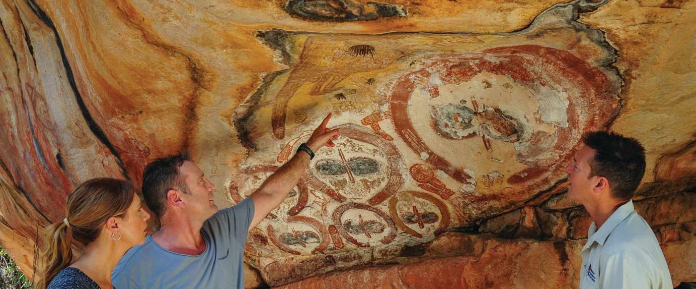 hc-a-au-wa-kimberley-wanjina-rock-art-kwa2015-145-apt-12-5 wanjina-rock-art APT