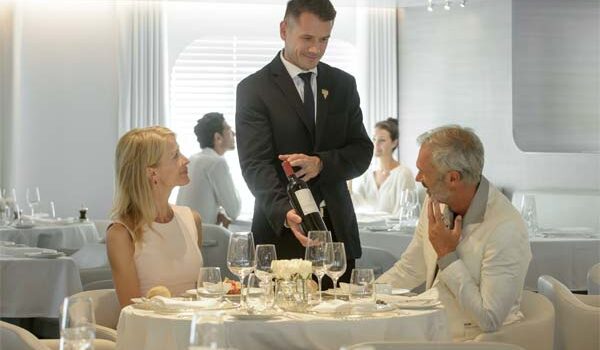LE-SOLEAL-dining-L'Eclipse-restraurant-garstronomic