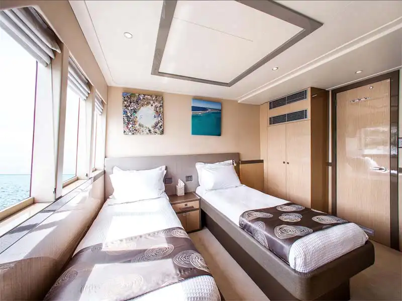 SUPERIOR-TWIN-CABIN-ABROLHOS-Ocean-Dream