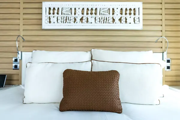 LE-JACQUES-CARTIER-Deluxe- Suite- Deck 4