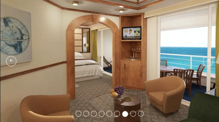PACIFIC EXPLORER mini suite balcony view