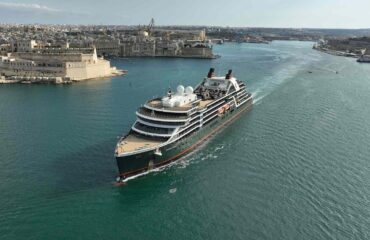 SEABOURN 2024 KIMBERLEY CRUISE DEALS