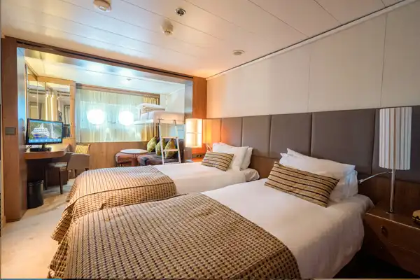 HERITAGE ADVENTURER Main Deck Triple cabin