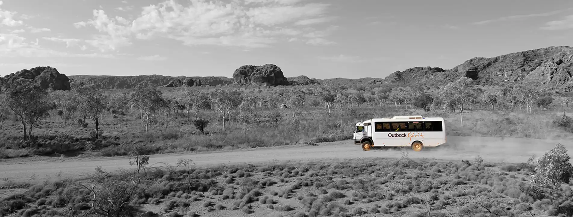 BLACK FRIDAY SALE OUTBACK SPIRIT slider BLACK FRIDAY SALE OUTBACK SPIRIT slider