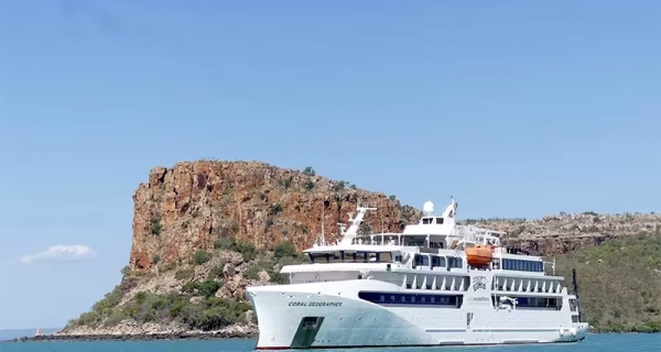 CORAL ADVENTURER at RAFT POINT