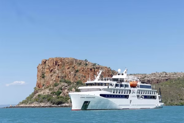 CORAL ADVENTURER at RAFT POINT