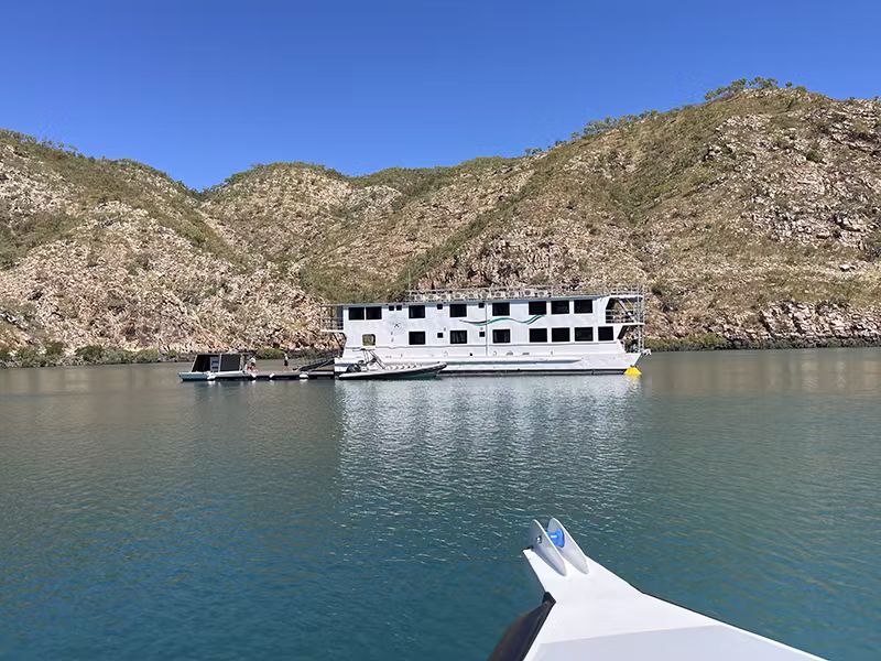 HORIZONTAL FALLS JetWave Pearl approach copy