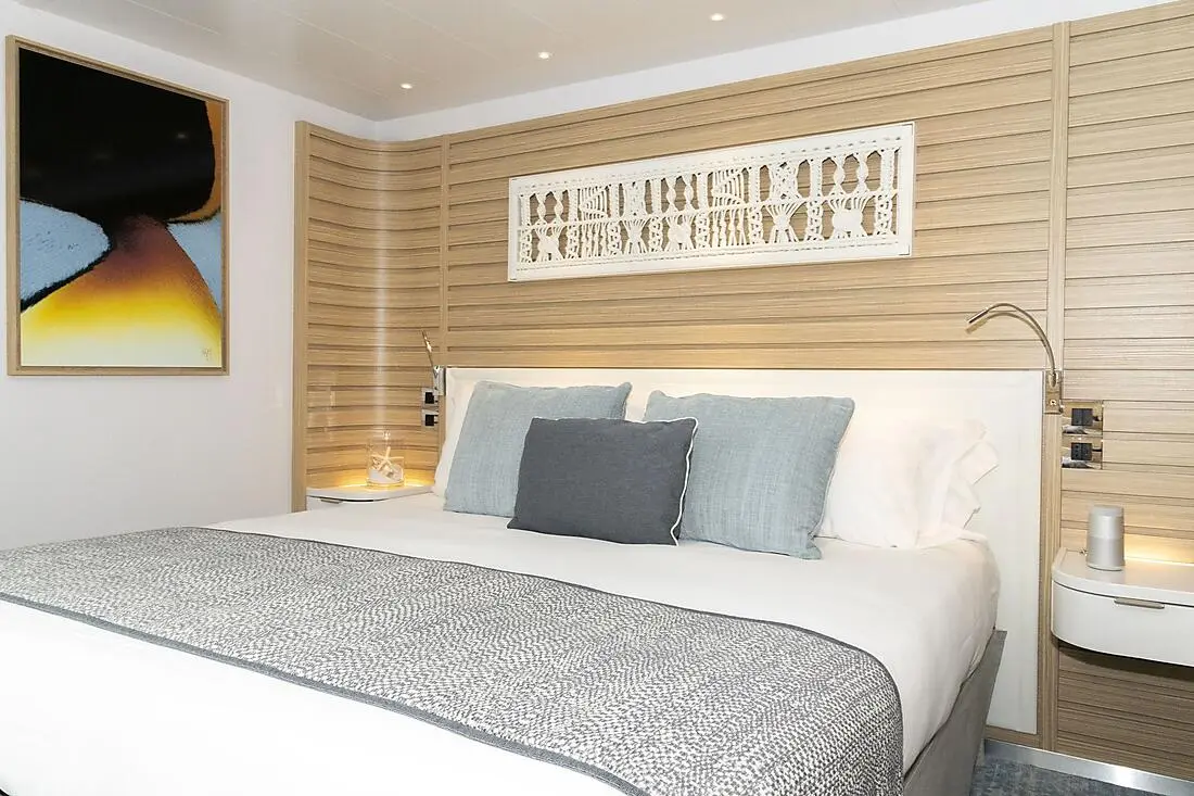 PONANT Le Jaques Cartier Deluxe Suite cabin